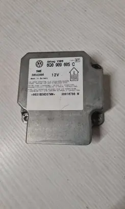 Volkswagen PASSAT B5.5 Airbag control unit/module 6Q0909605C 26010708 5WK42905