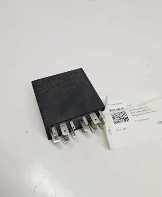Audi A6 S6 C5 4B Other relay 4B0919471A 5KG00656805 393