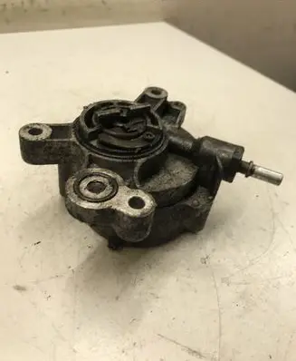 Peugeot 407 Vacuum pump