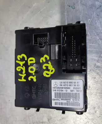 Mercedes-Benz E W213 Air conditioning/heating control unit A2139000607