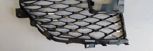 Renault Zoe Front fog light trim/grill 622553535R