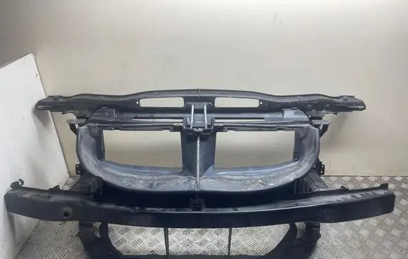 BMW 3 E90 E91 Radiator support slam panel bracket 