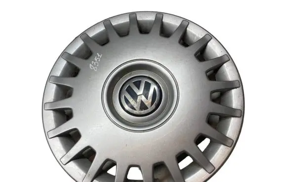 Volkswagen Golf IV R15 wheel hub/cap/trim 1J0601147H