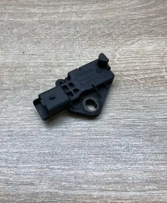 Peugeot 407 Crankshaft position sensor 9643695780