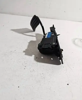 Renault Espace - Grand espace IV Accelerator throttle pedal 8200104482 8200007513