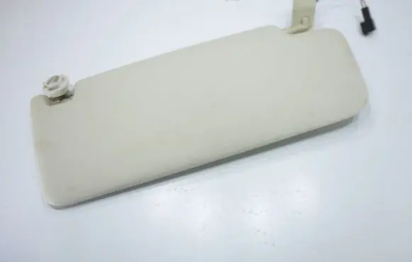 Sun visor