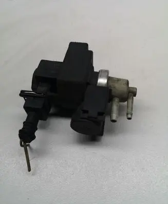 Renault Trafic II (X83) Turbo solenoid valve 8200270