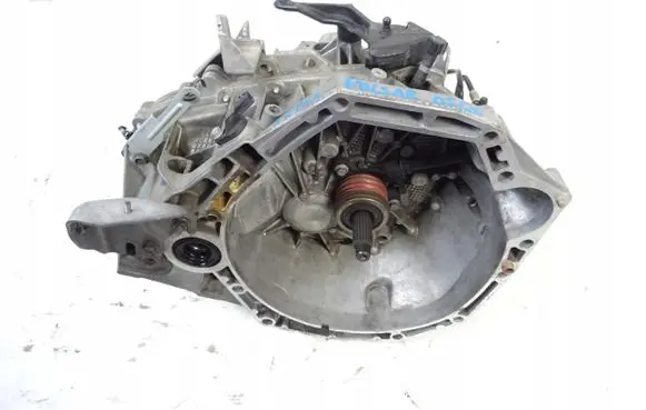 Nissan Pulsar Manual 5 speed gearbox