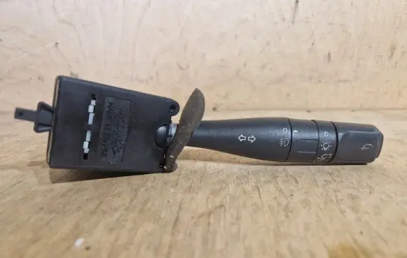 Peugeot Partner Indicator stalk 96236415ZL 34388501