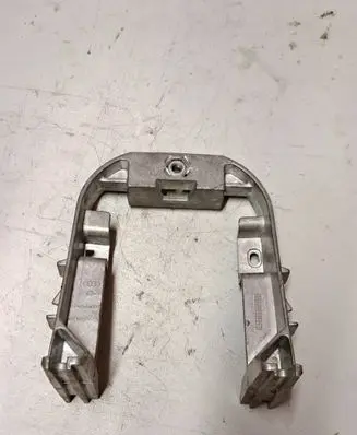 Audi A6 S6 C6 4F Engine mounting bracket NAC46000 4F0864283