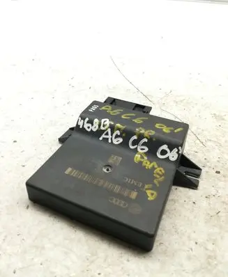 Audi A6 S6 C6 4F Comfort/convenience module 4F0907468B
