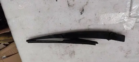 Mercedes-Benz ML W166 Rear wiper blade arm 
