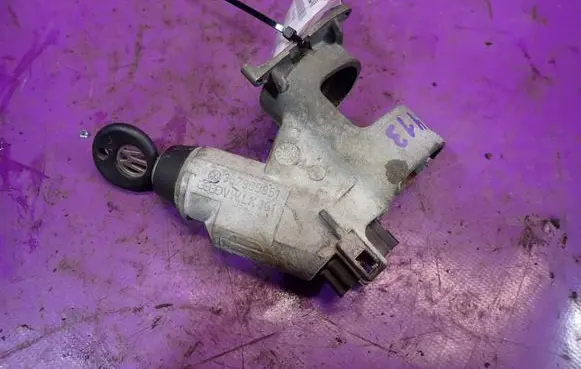Volkswagen Golf II Ignition lock 