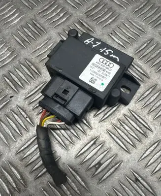 Audi A7 S7 4G Fuel injection pump control unit/module 4G0906093D 110602300871