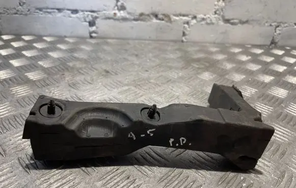 Fender foam support/seal