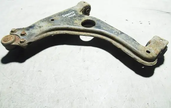 KIA Sorento Front control arm