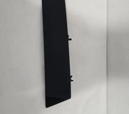 Tesla Model X Rear vent window glass 104135700C