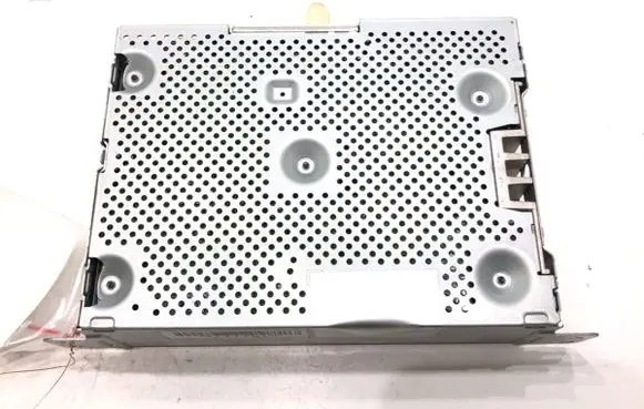 Peugeot Partner III Radio/CD/DVD/GPS head unit 9818777780