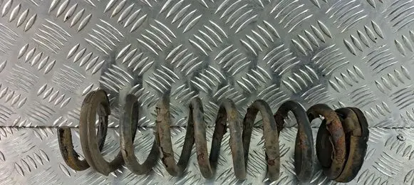 Hyundai i40 Rear coil spring
