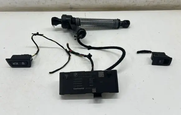 BMW 3 G20 G21 Tailgate hydraulic set 9451484 7430644 7948786