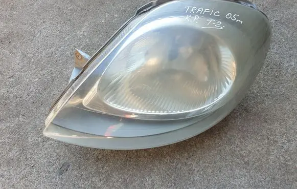 Renault Trafic II (X83) Headlight/headlamp