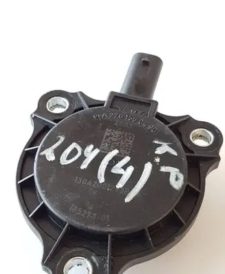 Mercedes-Benz C W204 Camshaft vanos timing valve A2761560490