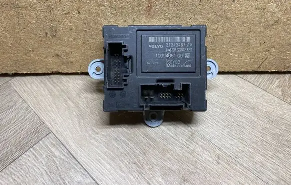 Volvo XC60 Door control unit/module 31343467