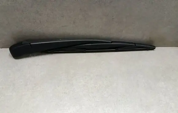 Mitsubishi Outlander Rear wiper blade A2179