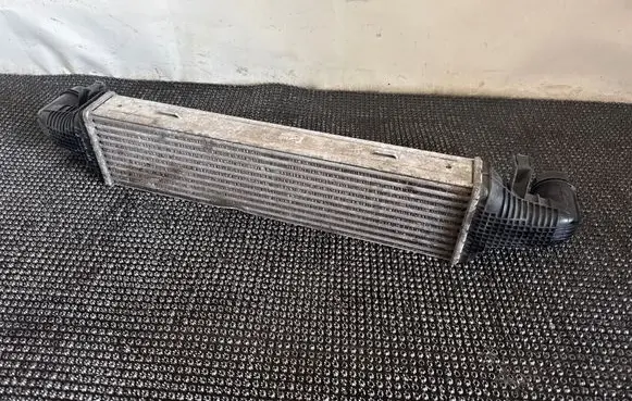 Mercedes-Benz C W204 Intercooler radiator A2045000200 6770176 13T2471031