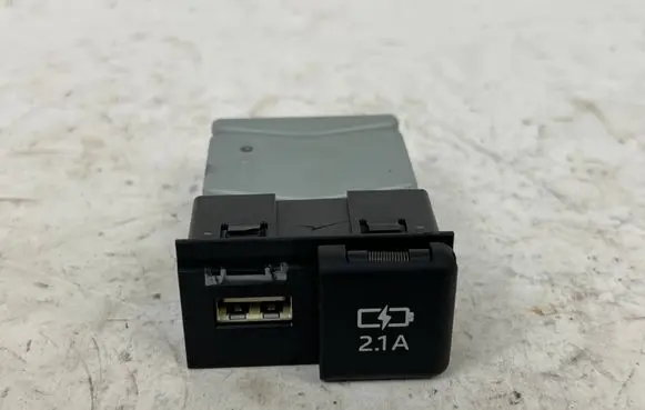 Toyota Mirai USB socket connector 8553215010