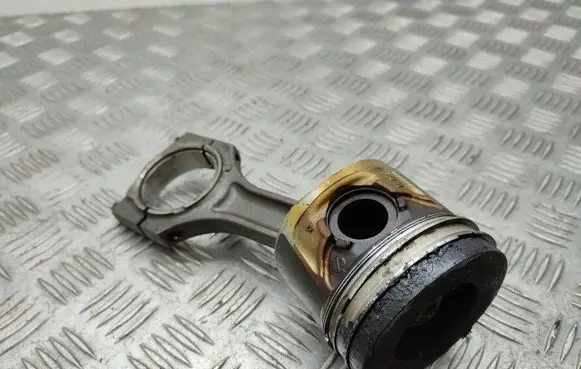 BMW 3 F30 F35 F31 Piston with connecting rod 843C FMN