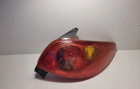 Peugeot 206 Rear/tail lights ATTNF
