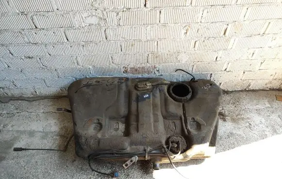 Peugeot 406 Fuel tank 9638042580