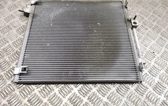 Tesla Model S A/C cooling radiator (condenser) 6007610-00-B