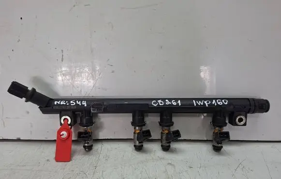 Fiat Grande Punto Fuel injectors set S27610544 IWP160
