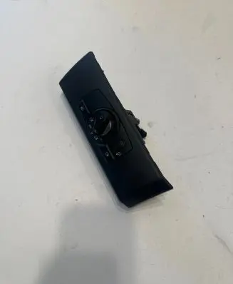 BMW 5 E60 E61 Light switch 6988565 33295201 30071010317316