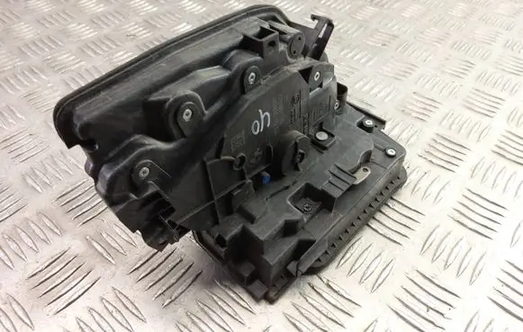 BMW X1 F48 F49 Front door lock 7281931