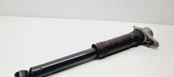 Nissan Qashqai J12 Rear shock absorber/damper 562106UM3A E62106UM3A