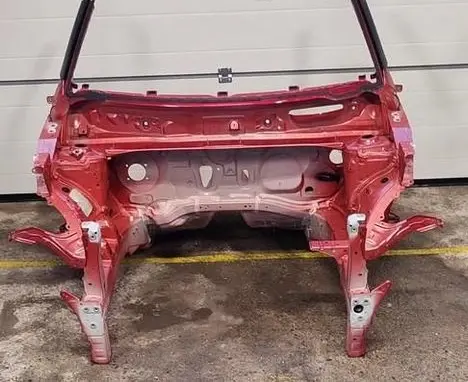 Suzuki Swift IV Front quarter panel 