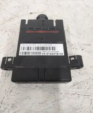 BMW 5 F10 F11 Current control relay 10688710 17003