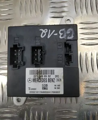 Mercedes-Benz E W211 Comfort/convenience module 2115450532