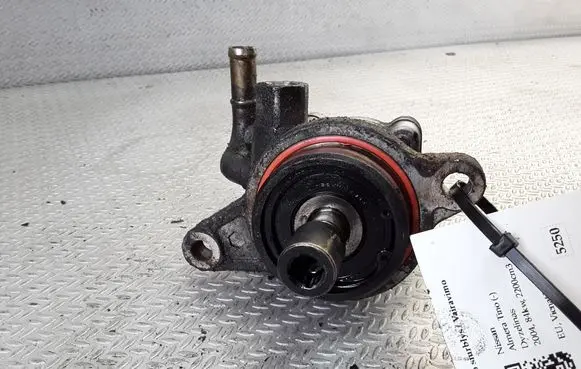 Nissan Almera Tino Power steering pump 19181091