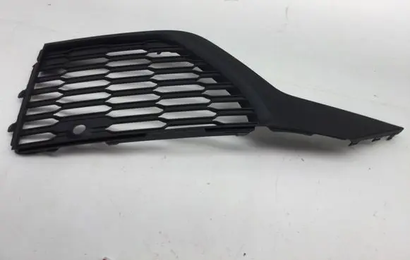 Audi Q7 4M Front bumper lower grill 4M0807682AM