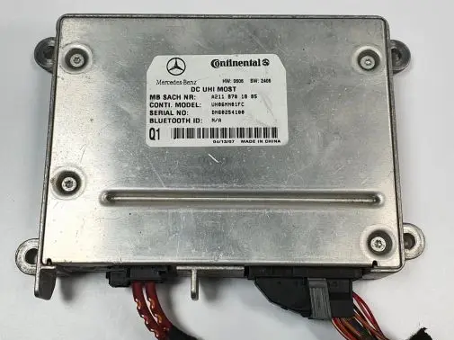Mercedes-Benz ML W164 Bluetooth control unit module A2118701885