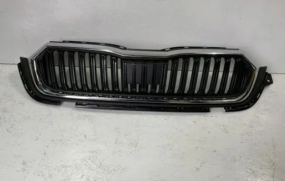 Skoda Octavia Mk4 Front bumper 5E3853761