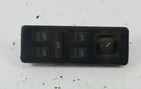 Mercedes-Benz Vito Viano W638 Electric window control switch 