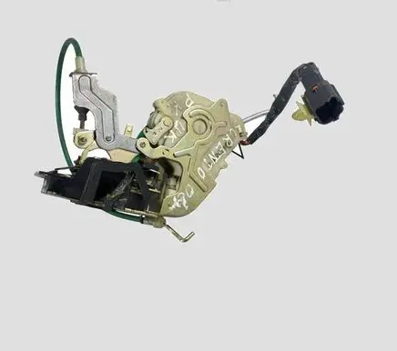 KIA Sorento Front door lock