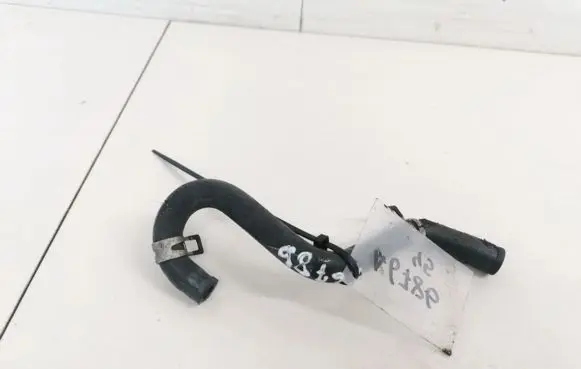 Toyota Yaris Engine coolant pipe/hose