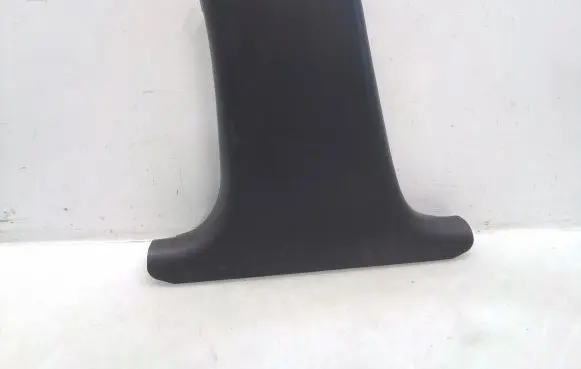 Mercedes-Benz E W210 (B) pillar trim (bottom) A2106902130