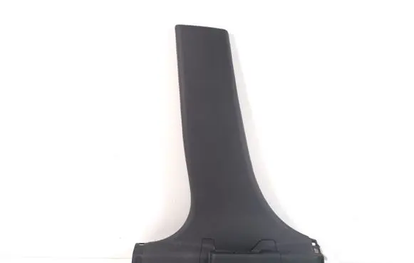 (B) pillar trim (bottom)
